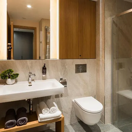 Apartment Bartal - *